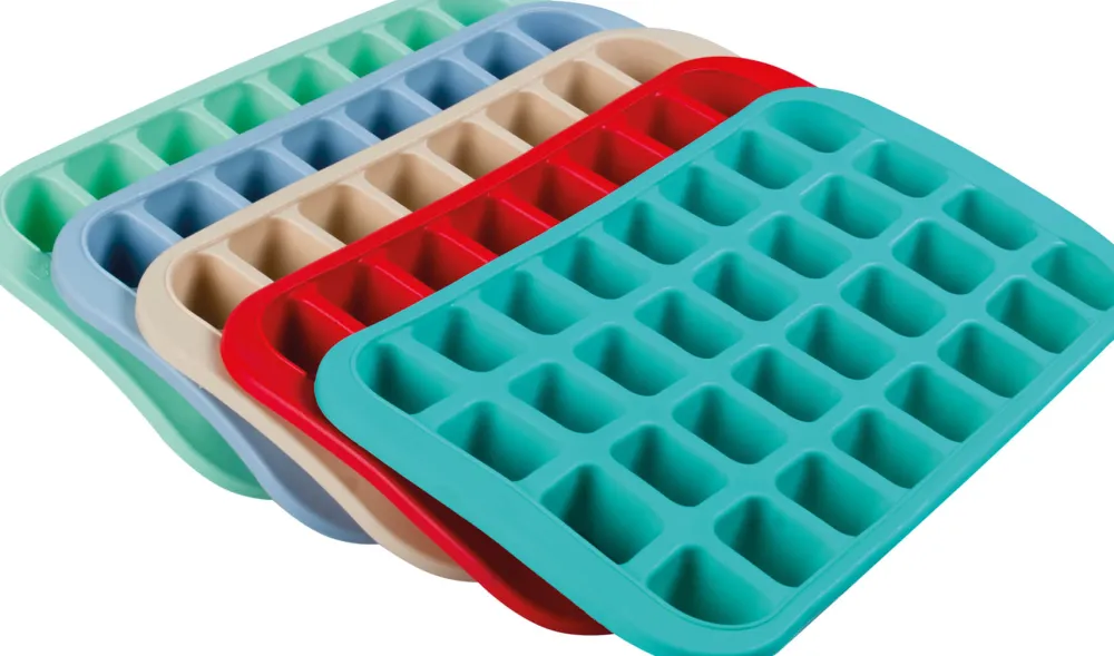 Barstuff Eiswürfelform, 32 Würfel - Gummi (3,2cm)