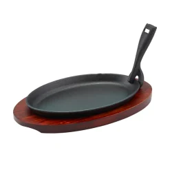 Barstuff Gusseiserne Servierpfanne mit Holz-Untersetzer - 25x16cm